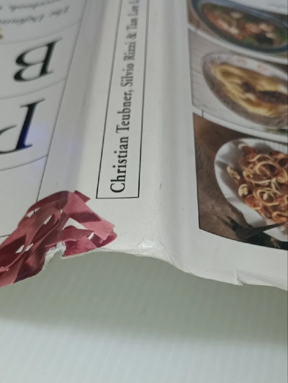 The Pasta Bible Cookbook - Christian Taubner, Silvio Rizzi, & Tan Lee Leng